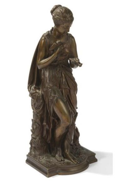 Thomas Nelson MACLEAN (1845-1894) 
Venus with dove
Sculpture in chiselled and patinated...