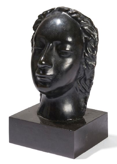 Moissej KOGAN (1879-1942) 
Portrait
Sculpture en bronze patiné
Signé et numéroté...