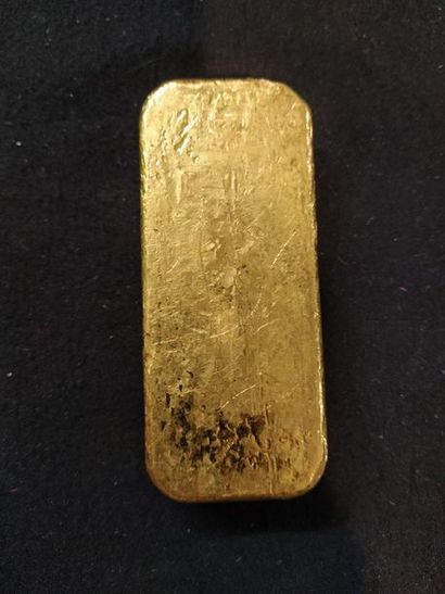 null Gold ingot. Gross weight: 999.8 g. Weight of fine gold: 996,5 g.
Test bulletin...
