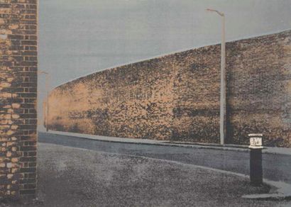 Gerd WINNER (Né en 1936) Bankside London 1973

Impression sur tissu

102 x 69,8 ...