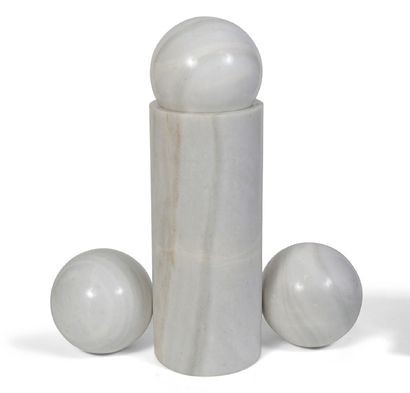 - Man RAY (1890 - 1976) 
Priape - 1972
Marble sculpture in four parts.
Monogrammed...