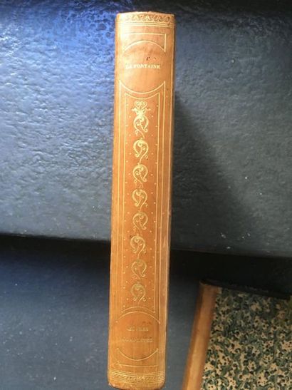 null -Oeuvres complètes de Jean de La Fontaine

Edition Furne - 1835

In 4

-Oeuvres...