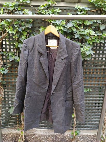 Jean Louis SCHERRER Jean Louis SCHERRER Boutique

Wool blazer jacket with a small...