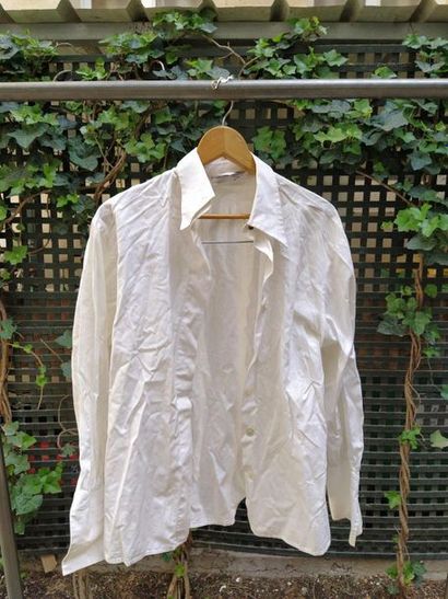 Max MARA Max Mara

White cotton blouse 

Size 40

Max Mara

Straight skirt in brown...