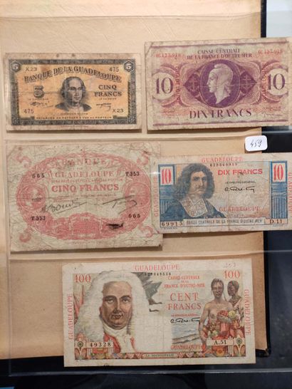 null SAINT-PIERRE-ET-MIQUELON/GUADELOUPE Set of 10 banknotes, including St Pierre...
