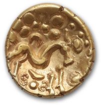 null AMBIANI, région d'Amiens (Ier siècle av. J.-C.)
Statère d'or uniface. 5,77 g.
Cheval...