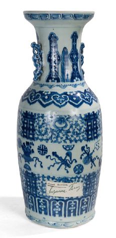 Vase balustre en porcelaine bleu blanc, à...