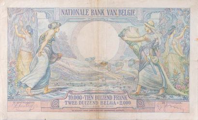 null Two binders (N° 3 and 4) of about 250 banknotes mostly from Europe, mostly in...