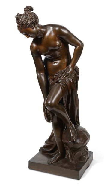 D'après Christophe-Gabriel ALLEGRAIN (1710 - 1795) Venus au bain
Sculpture en bronze...