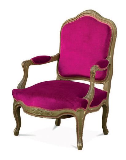 PIERRE MOLINIER (1900-1976) Chaise et fauteuil de style Louis XV en bois sculpté,...