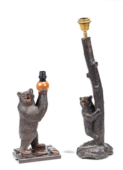 null Two bear lamps in resin and carved and patinated wood H. 57 and 37 cm