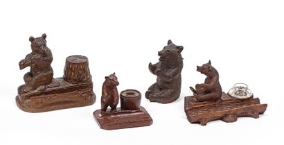 null Four small pencil boxes decorated with bears in carved wood and patina Early...