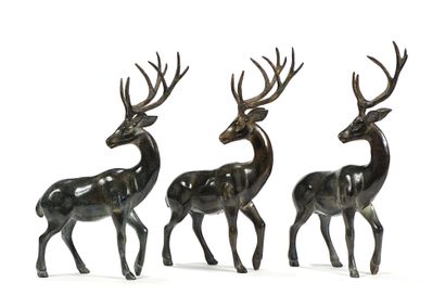 null Three stags in patinated and varnished metal H. 34 cm