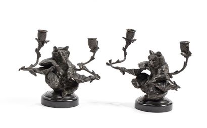 null Auguste Nicolas CAIN (1821-1894)

Seated bear Pair of candelabras with two lights...