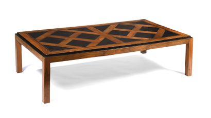 null Coffee table in stained wood and inlaid with geometric patterns

H. 38 x W....