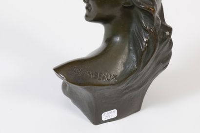 null Jef LAMBEAUX (1852-1908)

Buste de femme

Sculpture en bronze à patine brune....