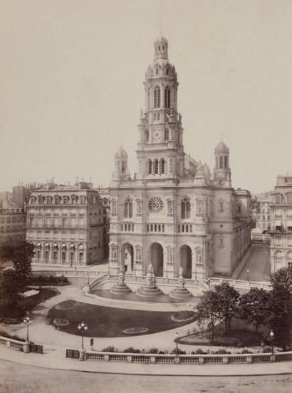 CHARLES SOULIER (1840-1875) Eglise de la Trinité, Paris, vers 1860 Tirage albuminé...