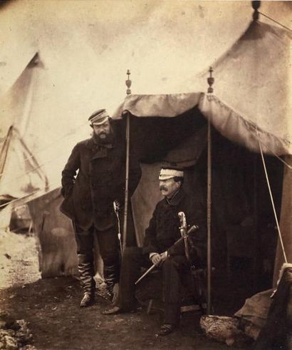 Roger Fenton (1819-1869) Lieut. Gen. Sir John Campbell (et son aide de camp Captain...