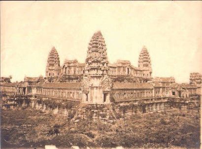 ANONYME Temple d'Angkor Vat, Cambodge, vers 1920 Tirage argentique d'époque. Image:...