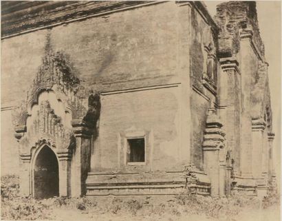 Linnaeus Tripe (1822-1902) Pugam Myo, Flat Arch in Damayangya Pagoda, Birmanie, vers...