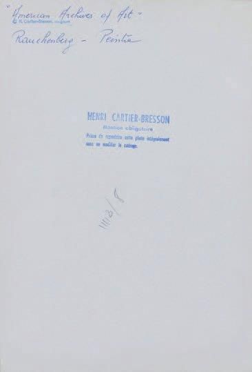 Henri Cartier-Bresson Robert Rauschenberg dans son atelier, Manhattan, New-York,...