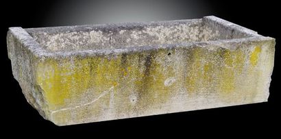 null BAC EN PIERRE DE FORME RECTANGULAIRE Matériaux Calcaire Long. 120 cm - Larg....