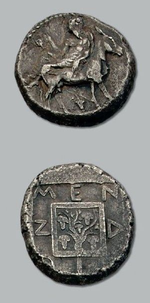 null MACÉDOINE: Mendé (465-424 av. J.-C.)
Tétradrachme. 16,74 g.
Silène à gauche,...