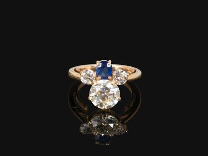 null Bague duchesse en or 750 millièmes ornée d'un diamant taille ancienne en serti...