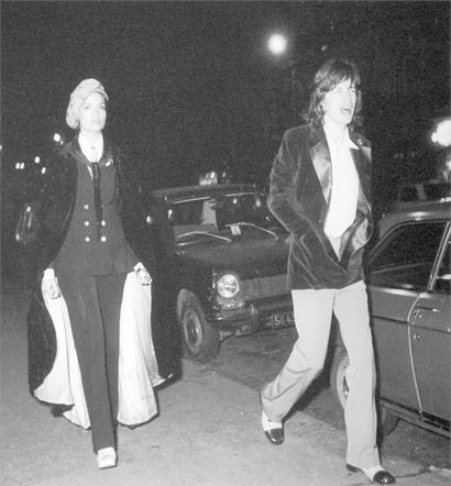 Francis APESTGUY (né en 1952) Mick Jagger et Bianca Jagger à Paris en 1970
Tirage...