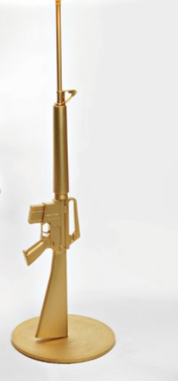 null Philippe STARCK (né en 1949)
Lampe de table « Gun » , modèle créé en 2005.
Lampe...