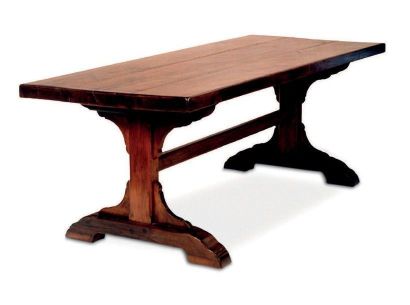 null Table du Gers
En bois sculpté mouluré et patiné reposant sur un pietement en...