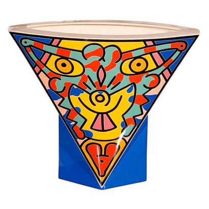 null KEITH HARING pour VILLEROY & BOCH

Spirit of art n°2 - New York TriBeCa- 1992

Vase...