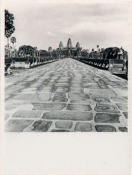 RAYMOND VOINQUEL (1912-1994) 
Études de temple, Angkor, Cambodge - Vers 1950
Cinq...