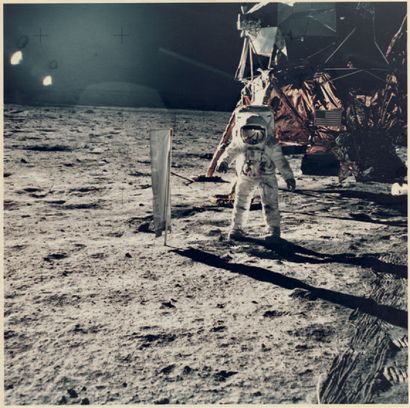 null NASA/Neil A. Armstrong
Mission Apollo 11: Edwin E. (Buzz) Aldrin, Jr. devant...