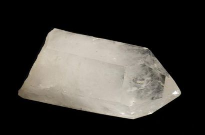 null Cristal de roche
H. 9 cm L. 23 cm
