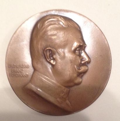 null A, HARTUG Franz FERDINAND. Médaille en bronze. Signé sur la terrasse, D. 5 ...