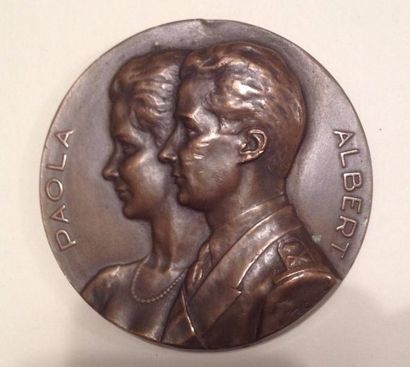 null René Cliquet 1899-1977. Medaille en bronze à l'éfigie du Roi Albert II et la...