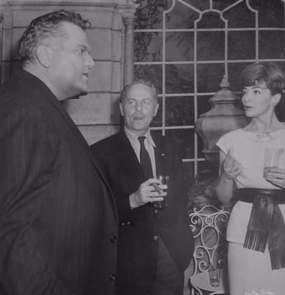 André SAS (né en 1928) Orson Welles 

Tirage argentique format 36,7 X 36,7 cm si...