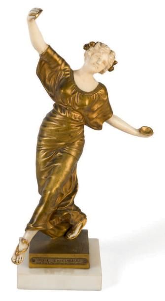 Gustavo OBIOLS DELGADO (1858-1910) 
La danseuse aux cymbales.
Sculpture en bronze...