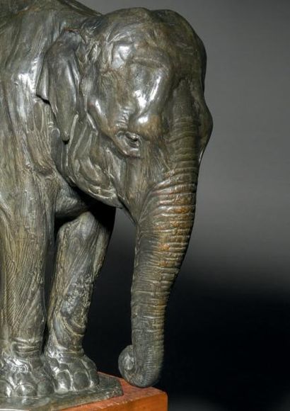 Rembrandt BUGATTI (1884 - 1916) Eléphant au repos - Circa 1909 - 1910 Sculpture en...