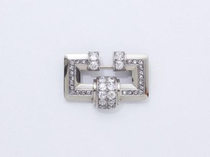 null Broche en platine 850 et or gris 750 millièmes, à décor géométrique orné de...