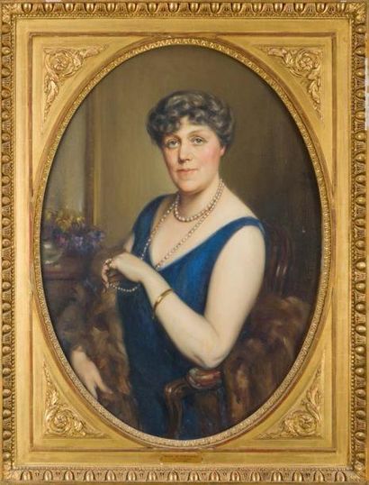 Jules CAYRON (1868-1940) Portrait de Hélène de Fontaines
Huile sur toile ovale.
Signé...