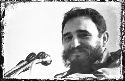 Nicolas DELGADO (1936 – 2011) Fidel Castro 

Tirage argentique format 30 X 46 cm...
