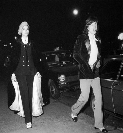 Francis APESTEGUY (né en 1952) Mick Jagger et Bianca Paris 1970

Tirage argentique...