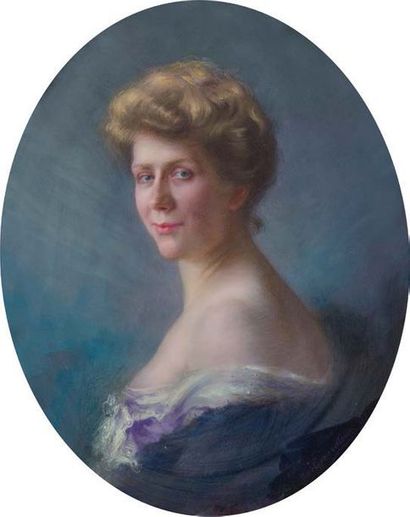 ÉCOLE FRANCAISE, DÉBUT XXÈME SIÈCLE Portrait d'une élégante
Pastel ovale. Signature...