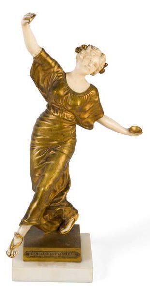 Gustavo OBIOLS DELGADO (1858-1910) La danseuse aux cymbales.
Sculpture en bronze...