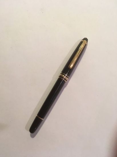 null Montblanc


Meisterstuck. Stylo bille
