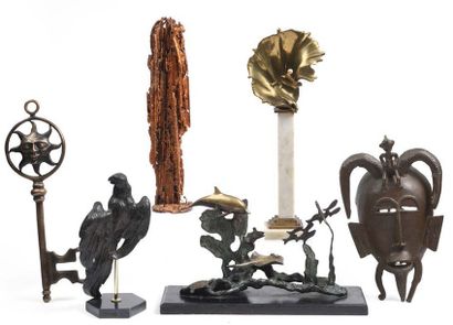null Ensemble de six sculptures en bronze (dont une signé)
