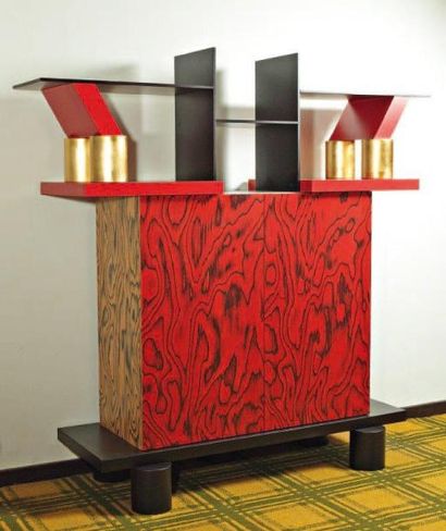 ETTORE SOTTSASS (1917-2007) Cabinet modèle "Freemont", en medium plaqué polychrome,...