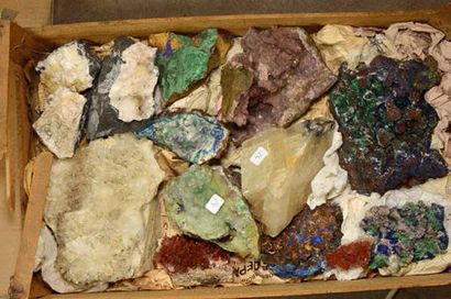 null Lot avec quartz, azurites de Grèce, quartz hématoïdes, azurite et malachite...